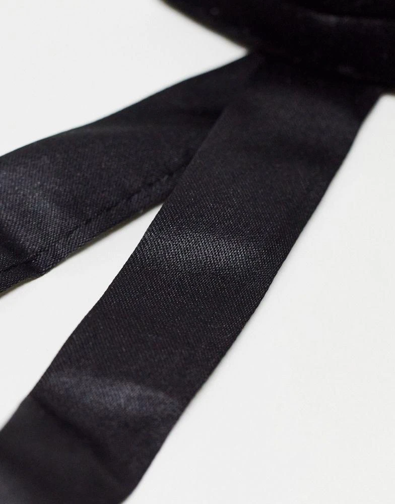 商品ASOS|ASOS DESIGN velvet bow tie in black,价格¥99,第3张图片详细描述