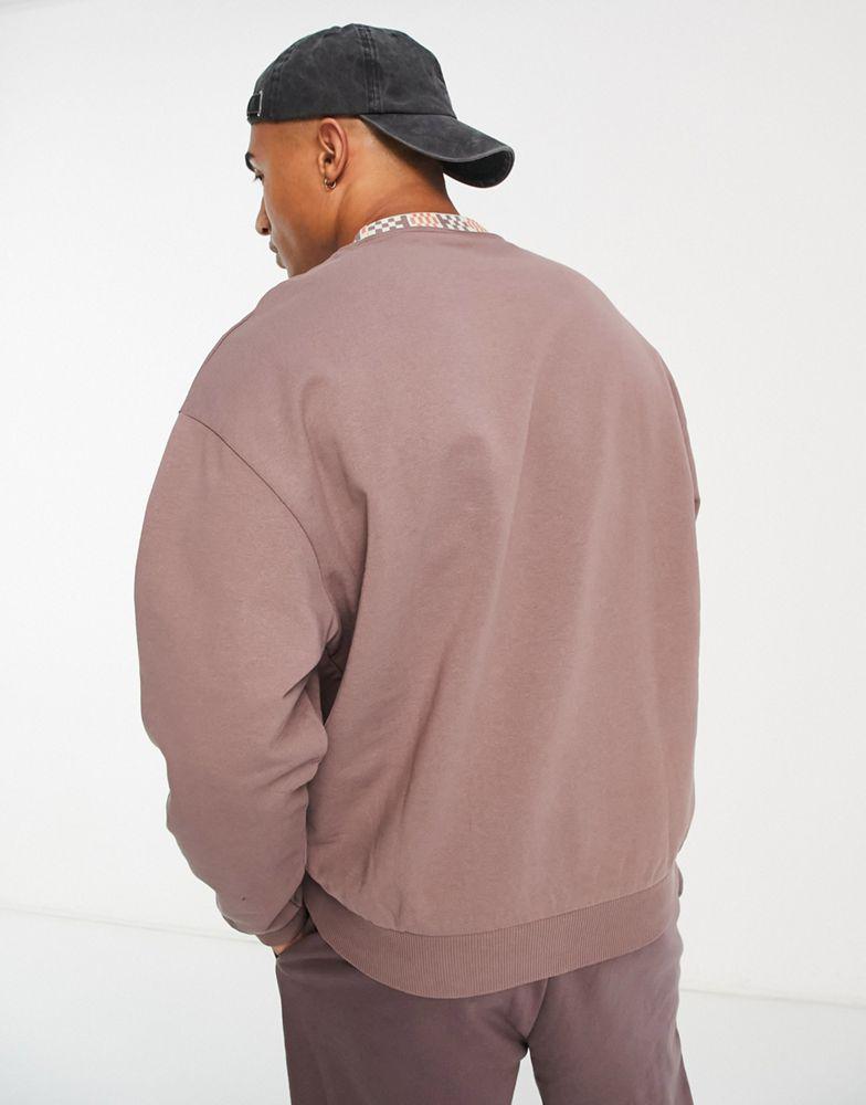 ASOS DESIGN oversized sweatshirt with chequerboard tipping in washed brown商品第2张图片规格展示