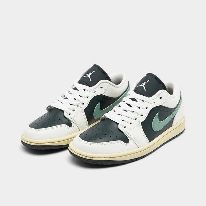 商品Jordan|Women's Air Jordan Retro 1 Low Casual Shoes,价格¥558,第2张图片详细描述