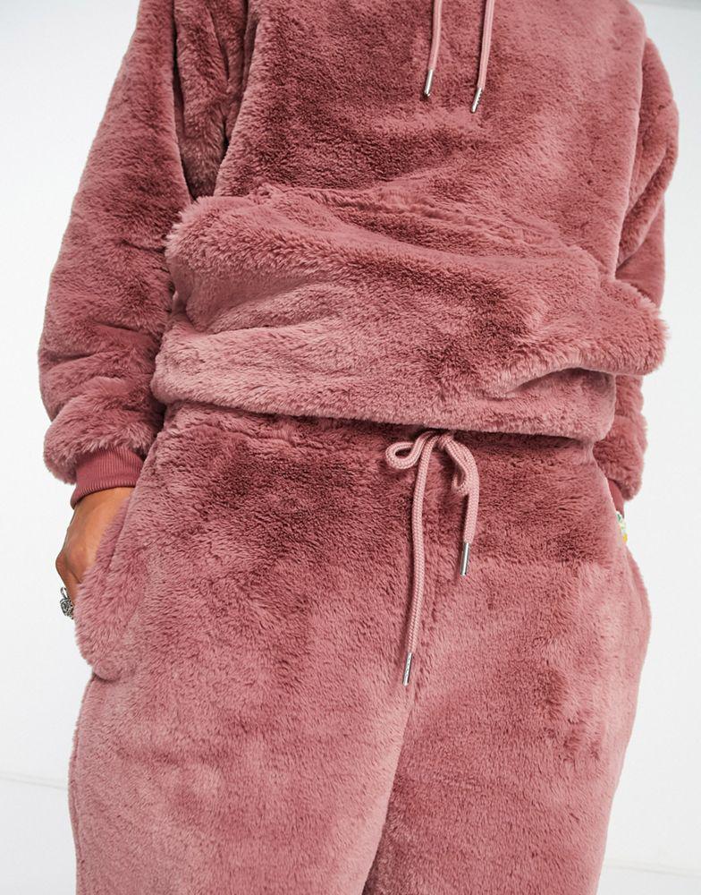 ASOS DESIGN oversized joggers in pink faux fur商品第2张图片规格展示