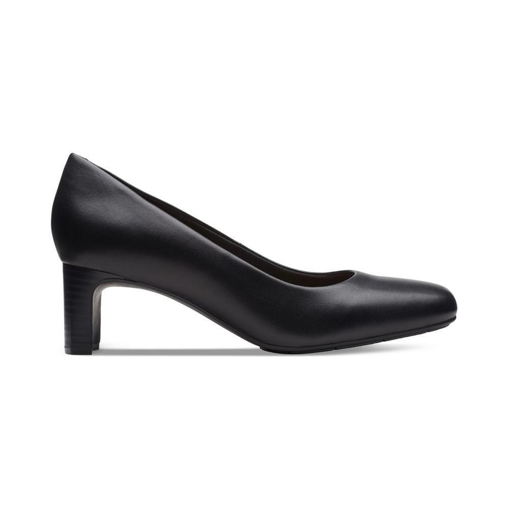 商品Clarks|Women's Kyndall Iris Mid-Heeled Comfort Pumps,价格¥742,第2张图片详细描述