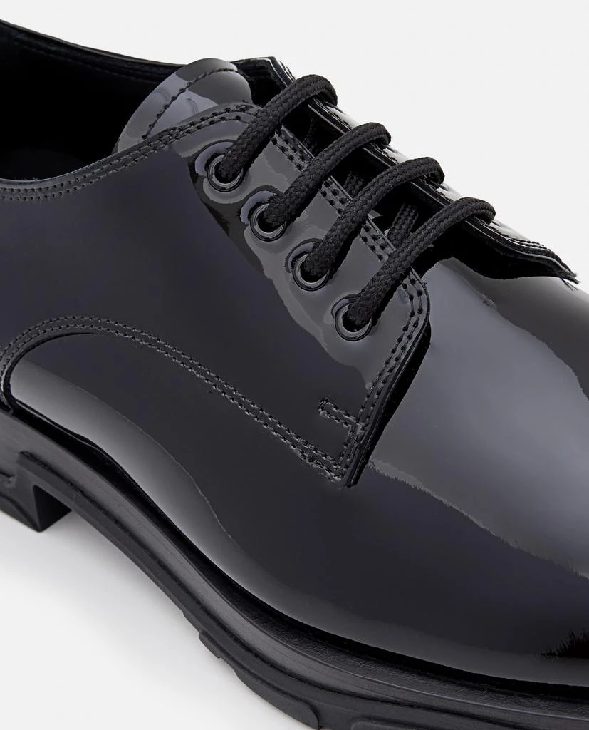 商品Alexander McQueen|PATENT LEATHER LACE UP DERBY SHOES,价格¥7158,第4张图片详细描述