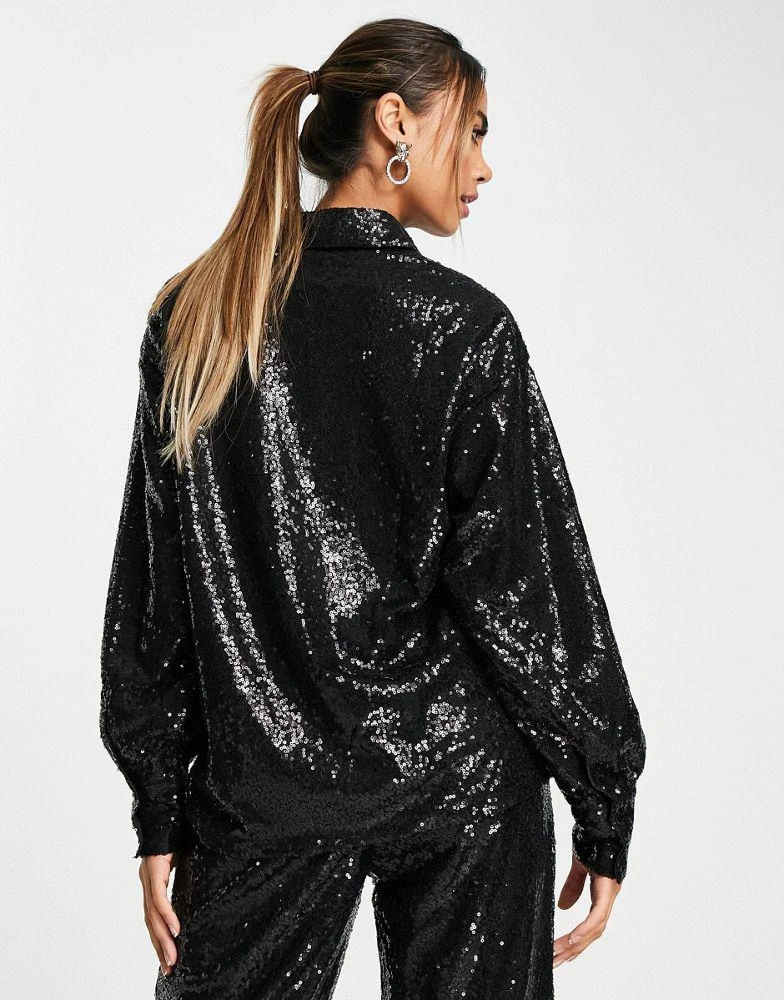 商品In The Style|In The Style exclusive sequin oversized shirt co-ord in black,价格¥232,第4张图片详细描述