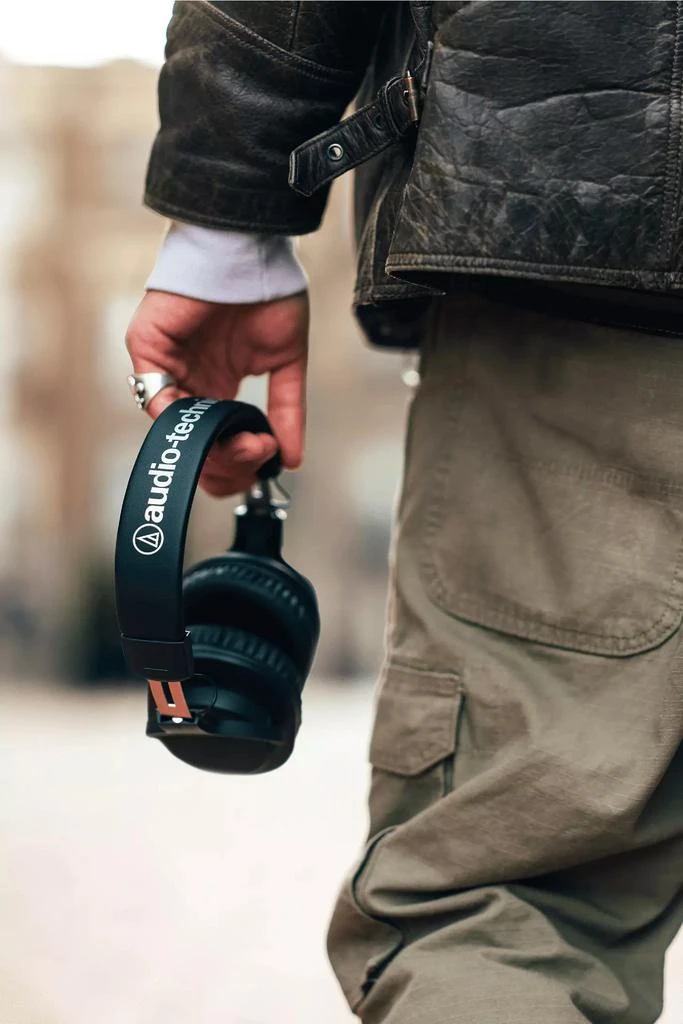 商品Audio-Technica|Audio-Technica ATH-M20xBT Wireless Over-Ear Headphones,价格¥692,第5张图片详细描述