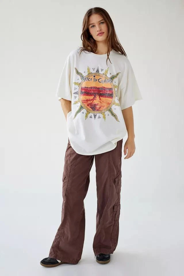 商品Urban Outfitters|Alice In Chains Oversized Tee,价格¥338,第2张图片详细描述