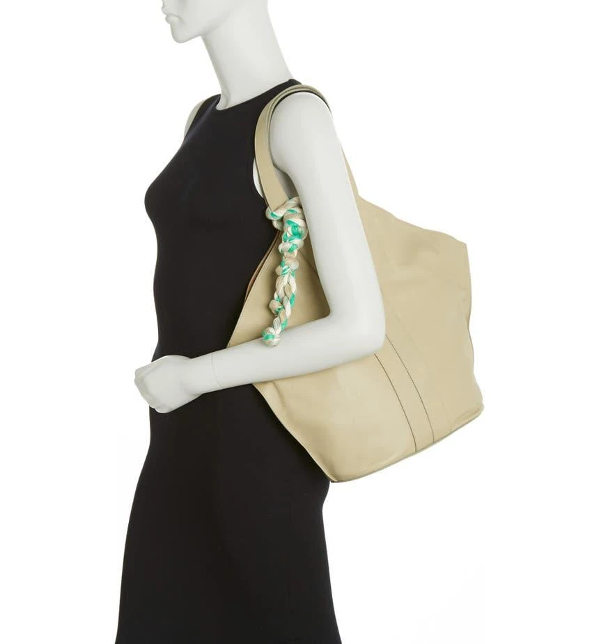 商品Vince Camuto|Afina Leather Tote,价格¥540,第2张图片详细描述