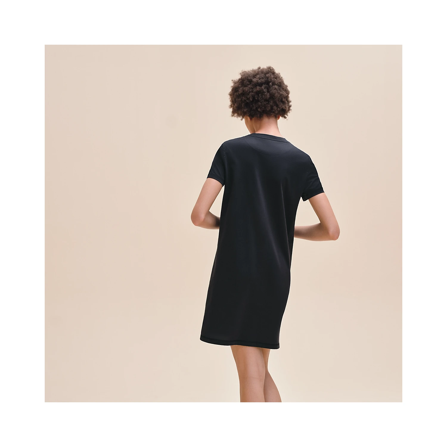 【预售】 爱马仕 24秋冬 女士 连衣裙 Robe droite poche brodée H4H4515DA5H 商品