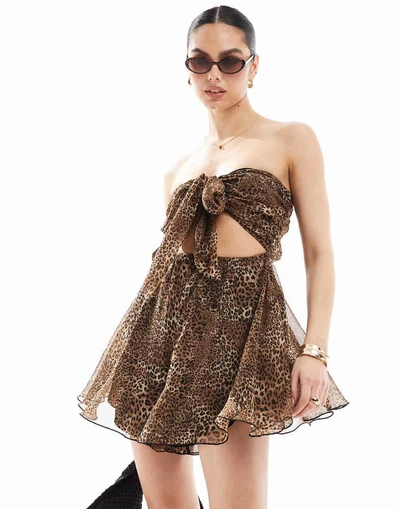 商品Miss Selfridge|Miss Selfridge beach chiffon tie front playsuit in leopard print,价格¥314,第1张图片