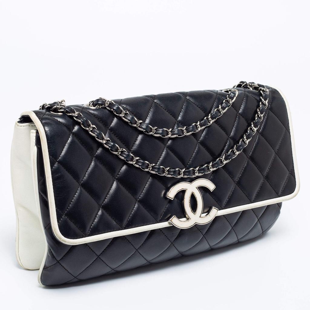 Chanel Black/White Quilted Leather Large Vintage Maxi Divine Cruise Classic Flap Bag商品第3张图片规格展示