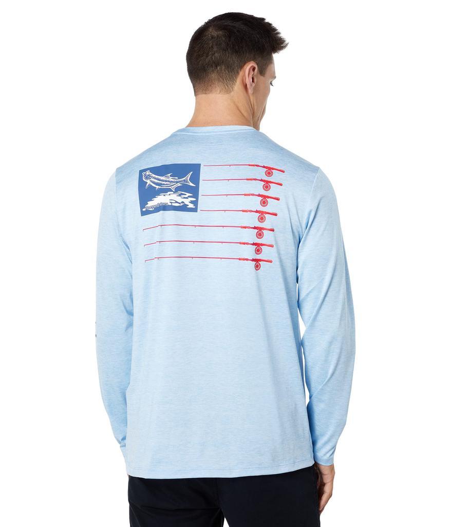 商品Vineyard Vines|Long Sleeve Tarpon Rod Flag Harbor T-Shirt,价格¥390,第1张图片