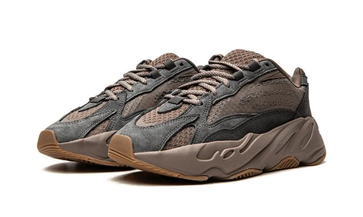 商品Adidas|Adidas Yeezy Boost 700 V2,价格¥2541-¥4551,第3张图片详细描述