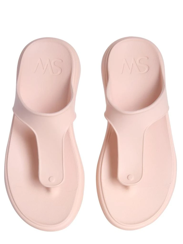 商品Stuart Weitzman|Stuflex T-strap Slide Sandals,价格¥1433,第2张图片详细描述