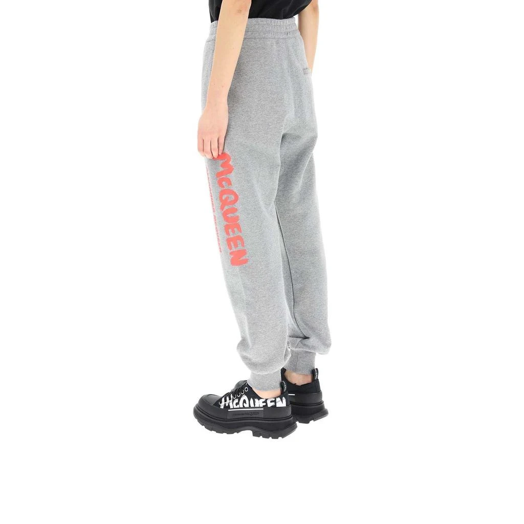 商品Alexander McQueen|Alexander McQueen Graffiti Logo Sport Trousers,价格¥2310,第4张图片详细描述