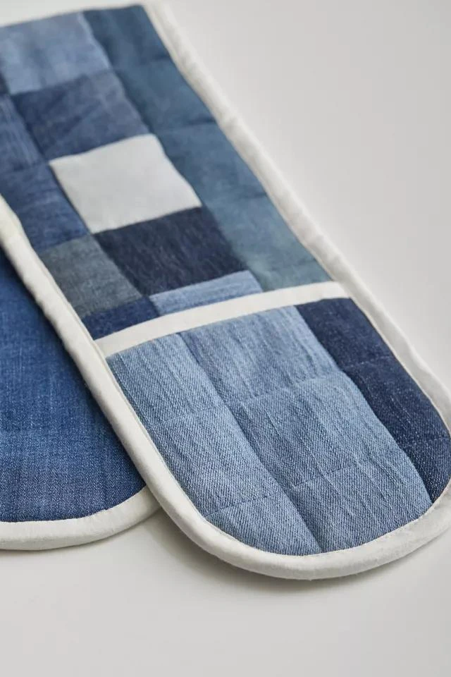 商品Urban Outfitters|Denim Double Oven Mitt,价格¥150,第2张图片详细描述