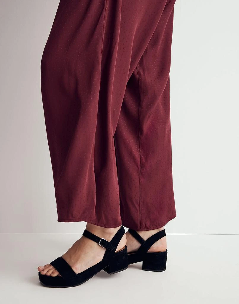 商品Madewell|The Lina Platform Sandal in Suede,价格¥932,第4张图片详细描述