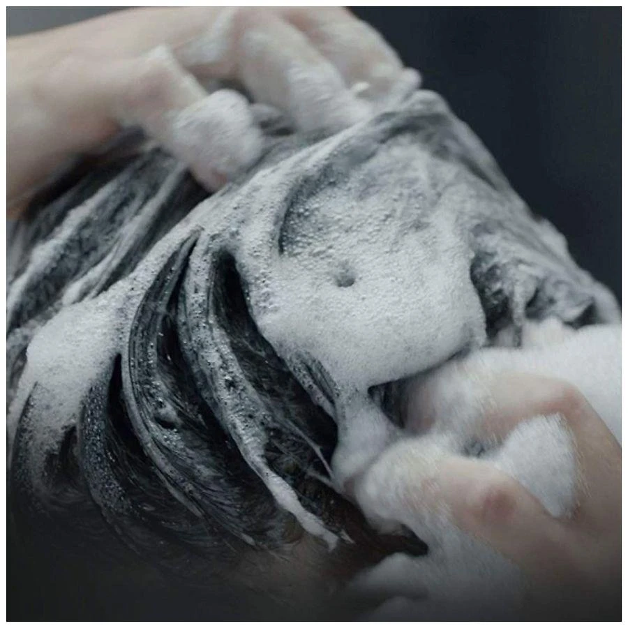 Shampoo Charcoal + Clay 商品