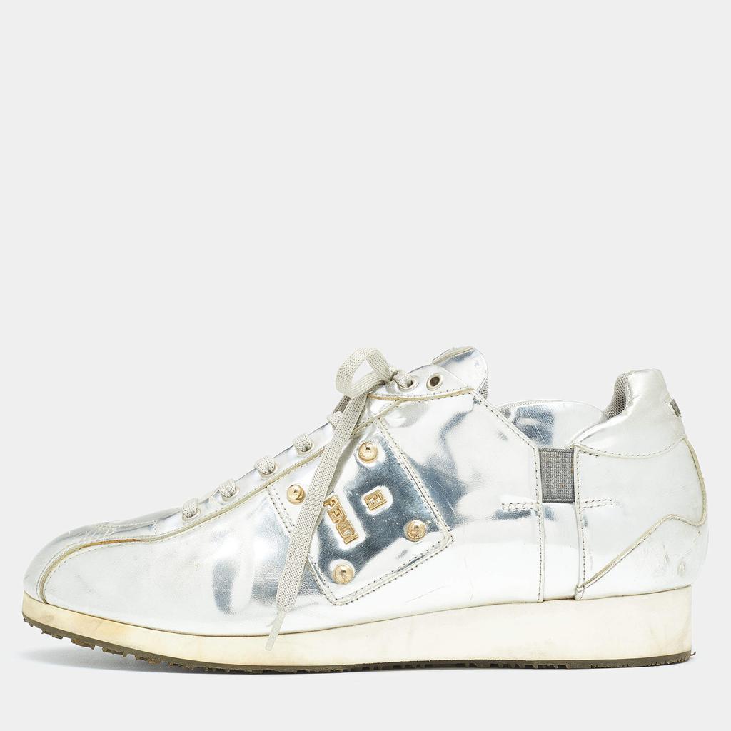 商品[二手商品] Fendi|Fendi Metallic Silver Patent Leather Low Top Sneakers Size 38,价格¥2798,第1张图片