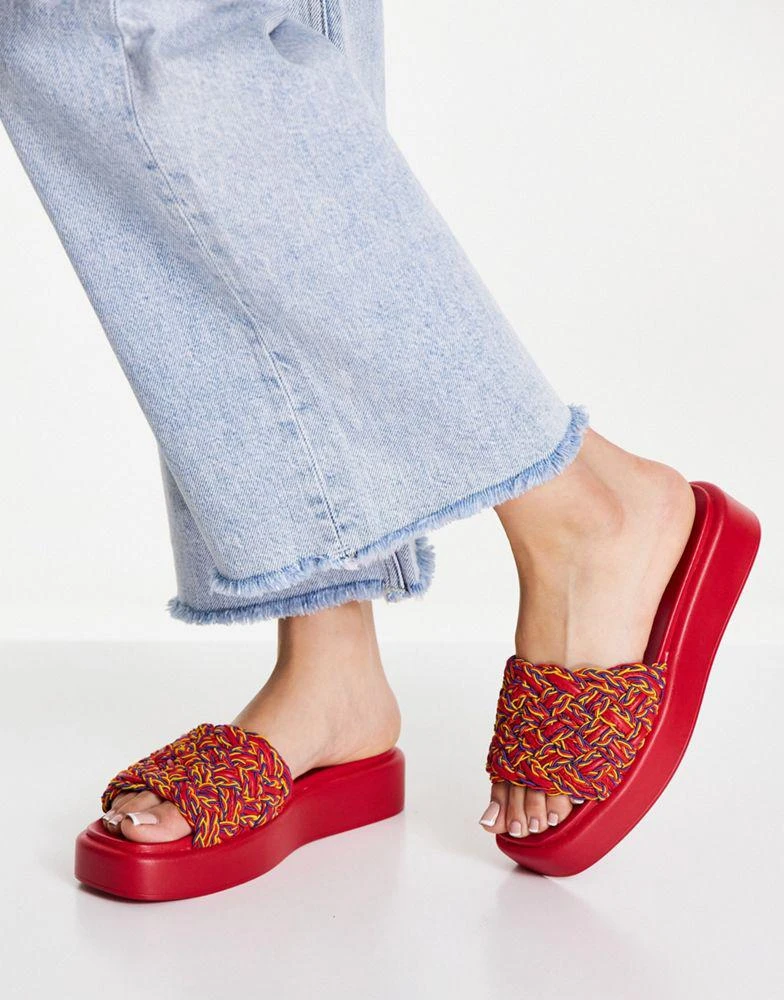 商品ASOS|ASOS DESIGN Finbar woven flat mules in red,价格¥145,第4张图片详细描述