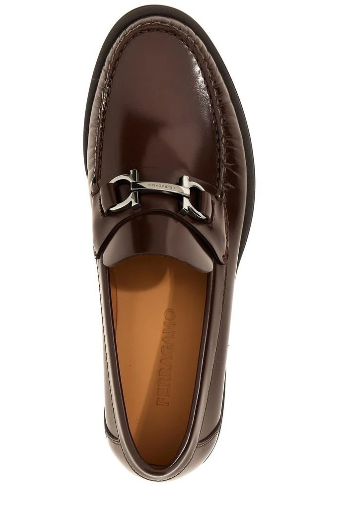 商品Salvatore Ferragamo|Ferragamo Gancini Plaque Slip-On Loafers,价格¥4459,第3张图片详细描述