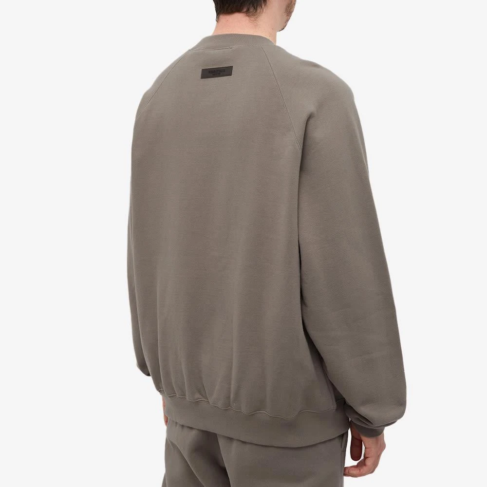 商品Essentials|Fear of God ESSENTIALS Logo Crew Neck Sweat - Desert Taupe,价格¥794,第3张图片详细描述