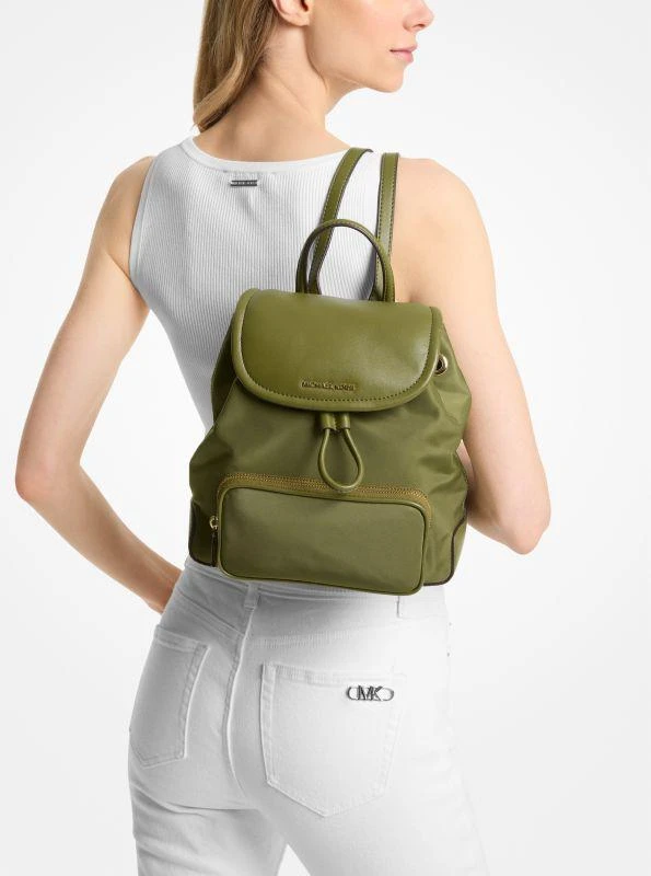 商品Michael Kors|Cara Small Nylon Backpack,价格¥520,第4张图片详细描述