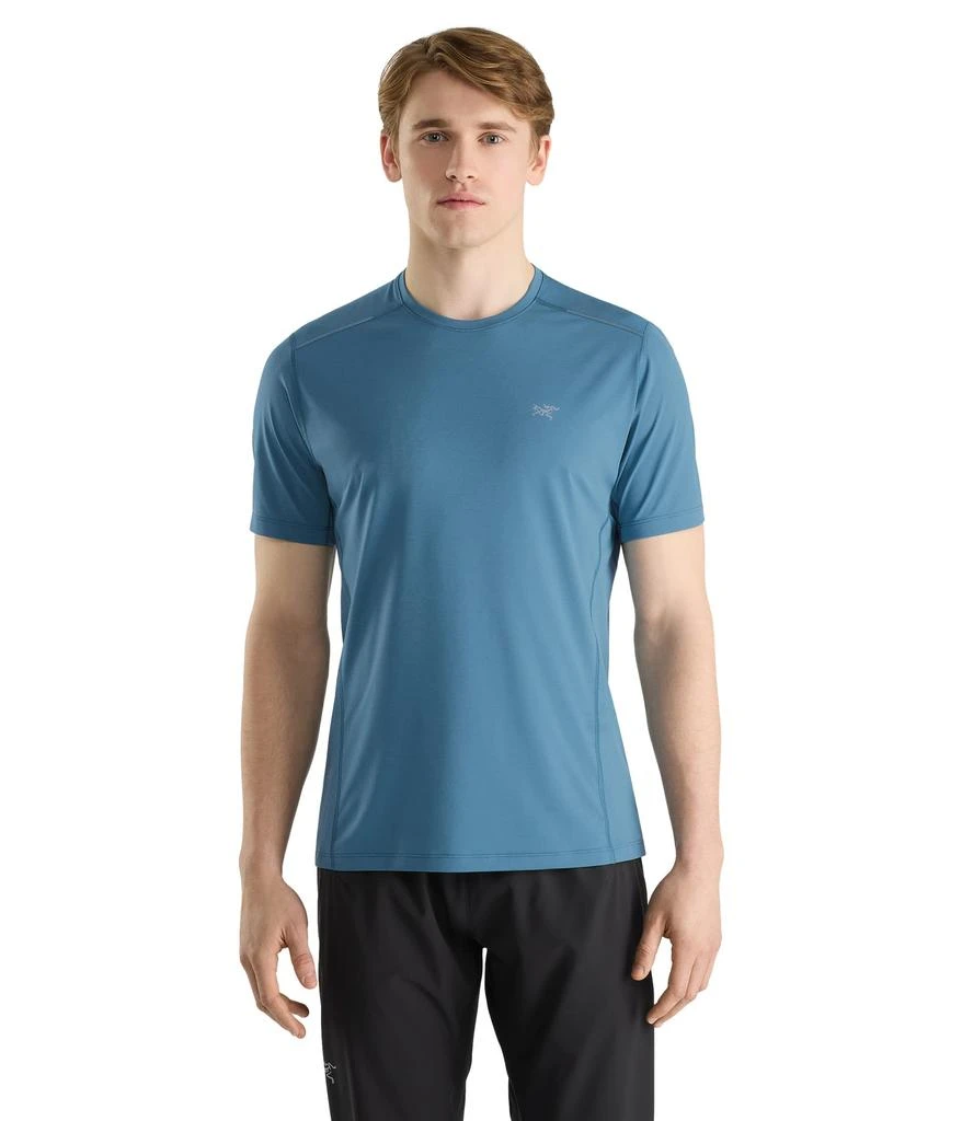 商品Arc'teryx|Arc'teryx Motus Crew Neck Shirt SS Men's | Lightweight Exceptionally Moisture Wicking Short Sleeve Training Shirt,价格¥483,第1张图片