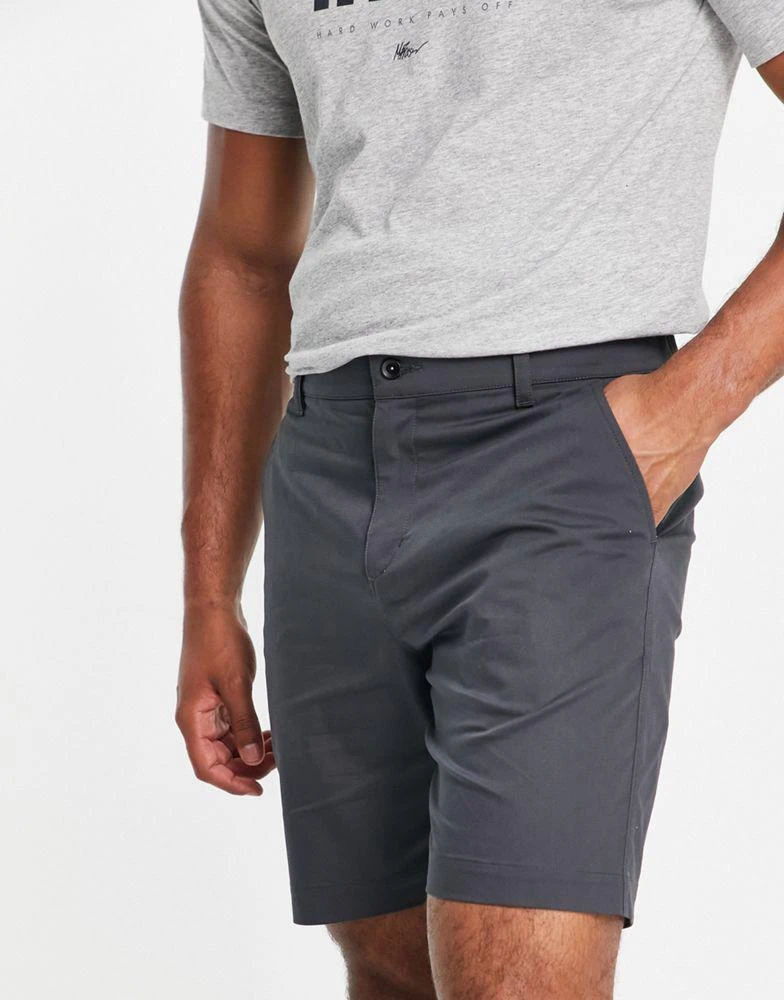 商品NIKE|Nike Golf Dri-FIT UV chino 9 inch shorts in grey,价格¥426,第1张图片