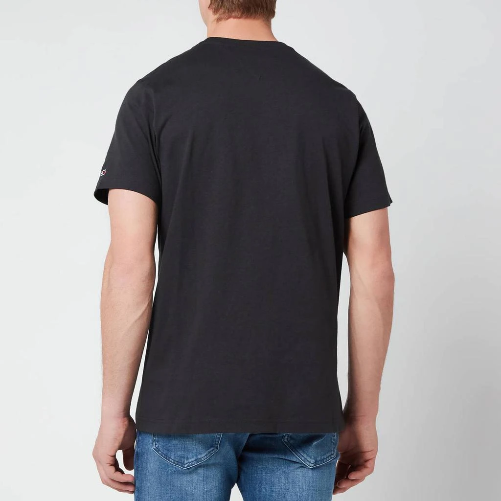 商品Tommy Hilfiger|Tommy Jeans Men's Regular Corporate Logo T-Shirt - Black,价格¥148,第2张图片详细描述