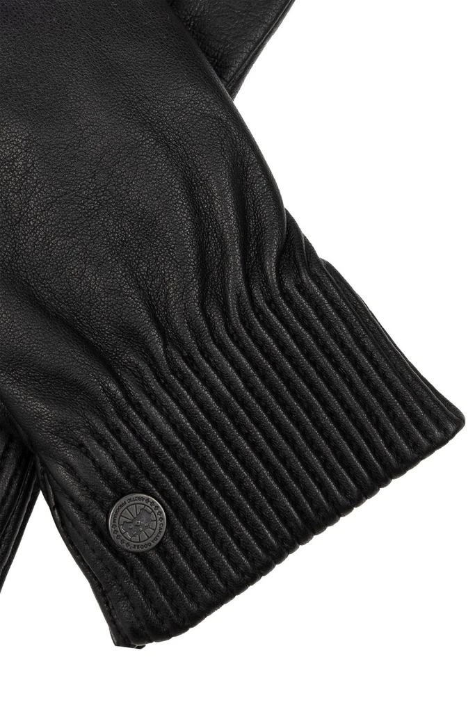 商品Canada Goose|Canada Goose Logo Plaque Ribbed Gloves,价格¥1627,第4张图片详细描述