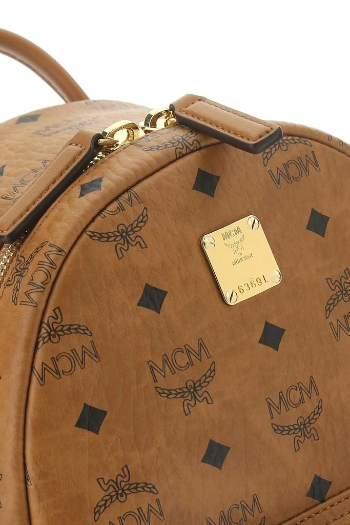 商品MCM|MCM Stark Side Studs Logo Printed Backpack,价格¥6580,第4张图片详细描述