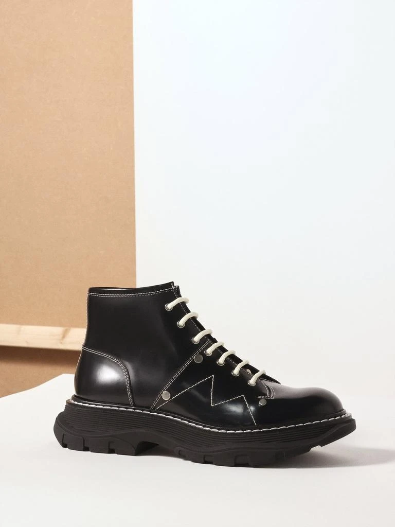 商品Alexander McQueen|Tread Slick contrast-stitch leather boots,价格¥7889,第1张图片