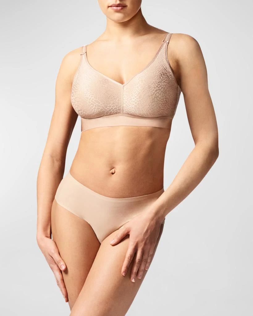 商品Chantelle|C Magnifique Full-Cup Wireless Bra,价格¥578,第2张图片详细描述