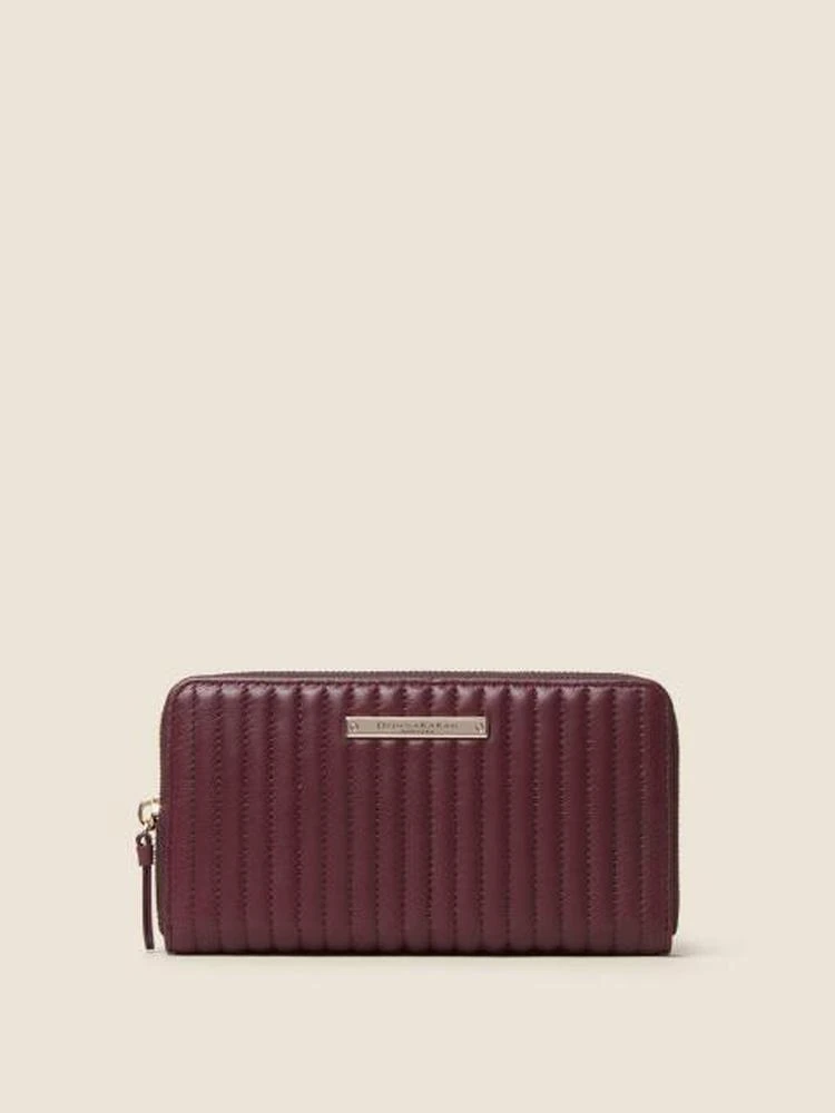 商品DKNY|Large Quilted Nappa Zip-Around Wallet,价格¥524,第1张图片