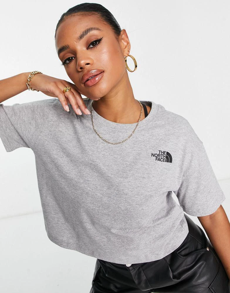 商品The North Face|The North Face Simple Dome cropped t-shirt in grey heather Exclusive at ASOS,价格¥154,第2张图片详细描述