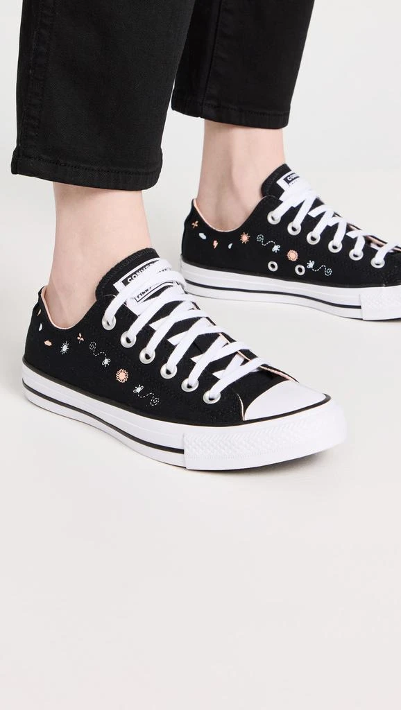 商品Converse|Chuck Taylor All Star Sneakers,价格¥244,第2张图片详细描述