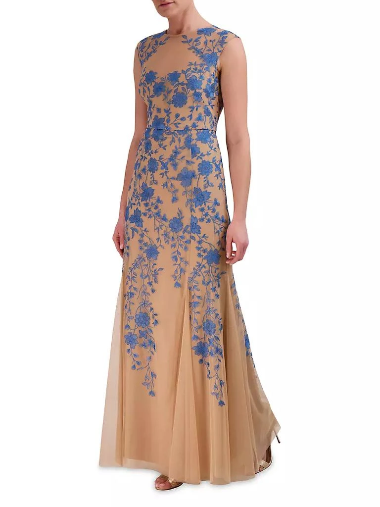 商品BCBG|Floral-Embroidered Tulle Gown,价格¥4088,第4张图片详细描述