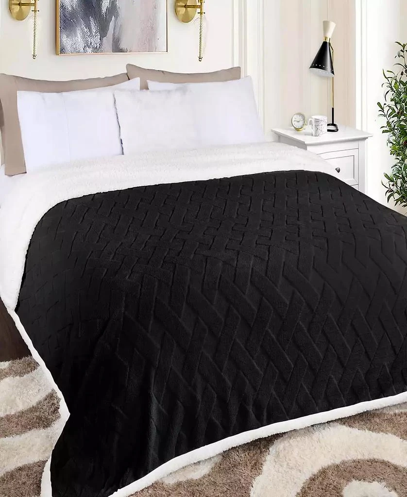 商品Superior|Jacquard Lattice Reversible Fleece Plush Sherpa Blanket,价格¥259,第5张图片详细描述
