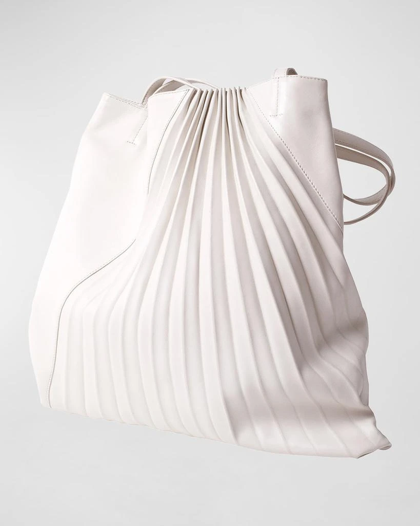 商品Sabrina Zeng|Chiaroscuro Pleated Lambskin Tote Bag,价格¥4440,第3张图片详细描述