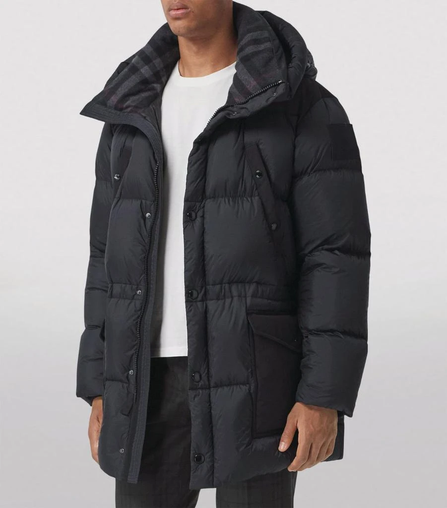 商品Burberry|Hooded Puffer Jacket,价格¥15982,第3张图片详细描述