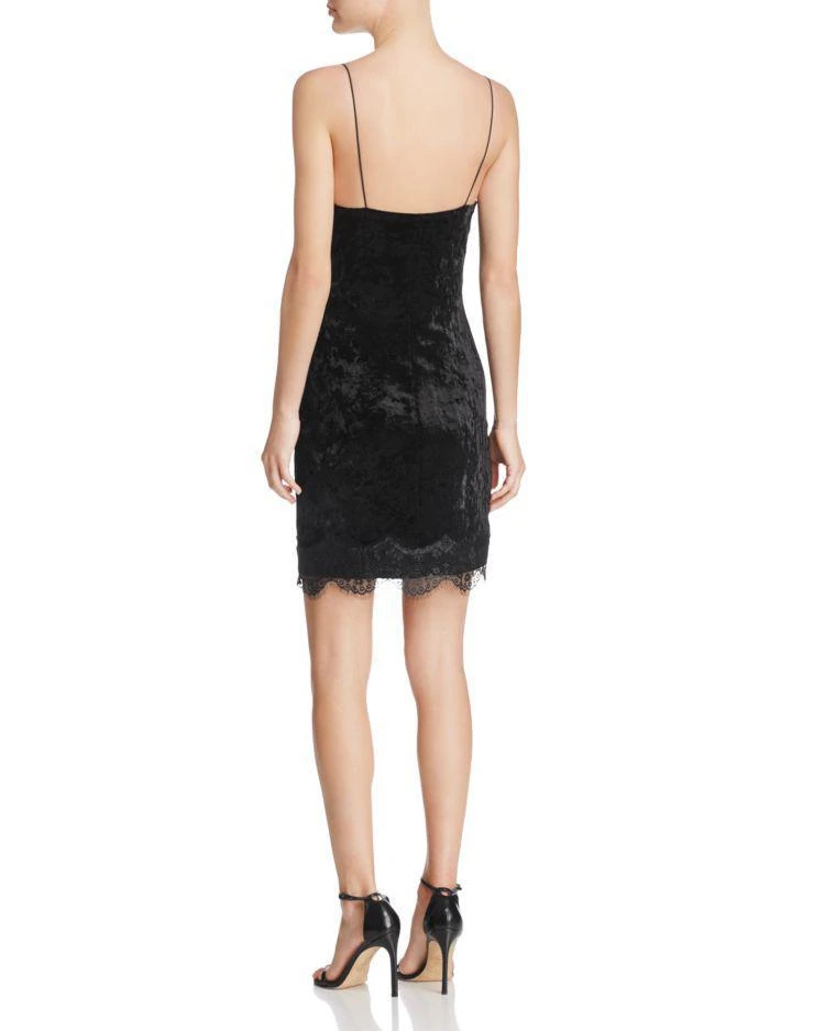 商品GUESS|Nada Lace-Trim Crushed Velvet Dress,价格¥723,第2张图片详细描述