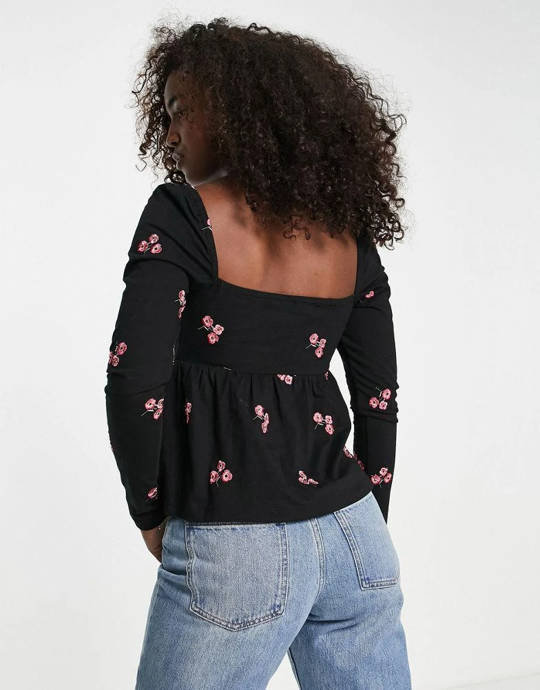 商品ASOS|ASOS DESIGN square neck top with red floral embroidery in black,价格¥268,第2张图片详细描述