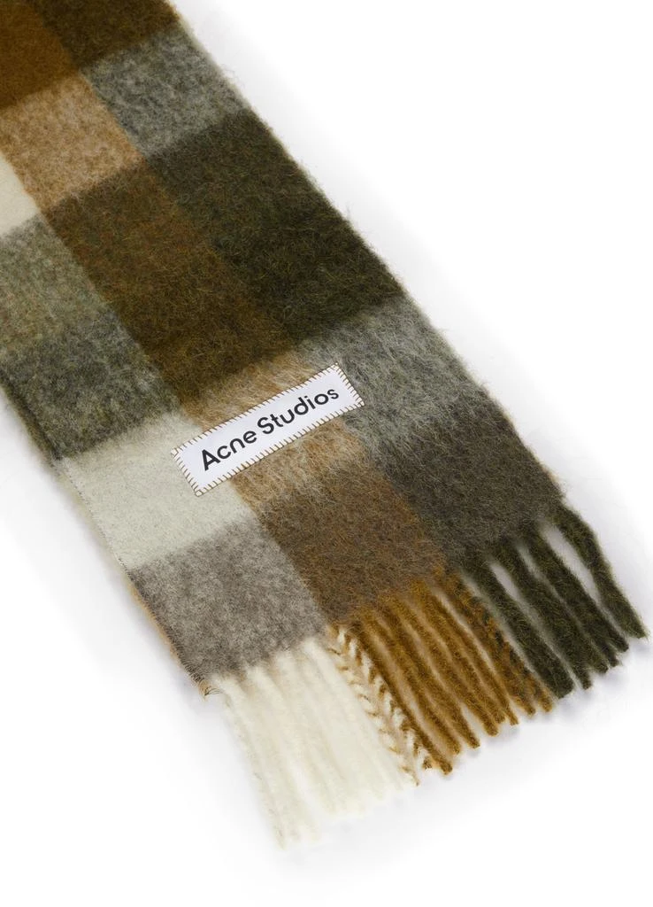 商品Acne Studios|Vally 混纺超大尺寸羊毛围巾,价格¥2280,第3张图片详细描述