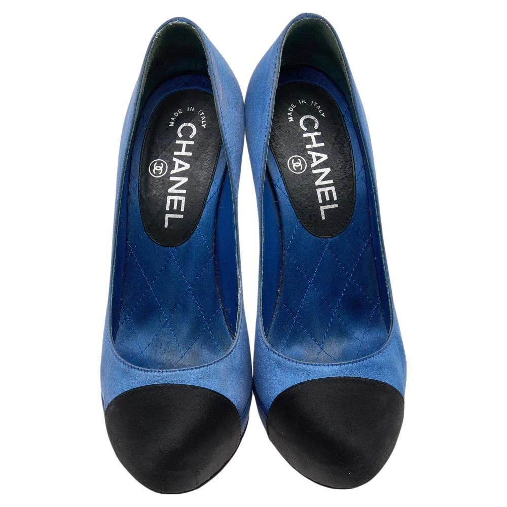 商品[二手商品] Chanel|Chanel Blue/Black Satin Pearl Embellished Heel Pumps Size 36.5,价格¥1680,第3张图片详细描述