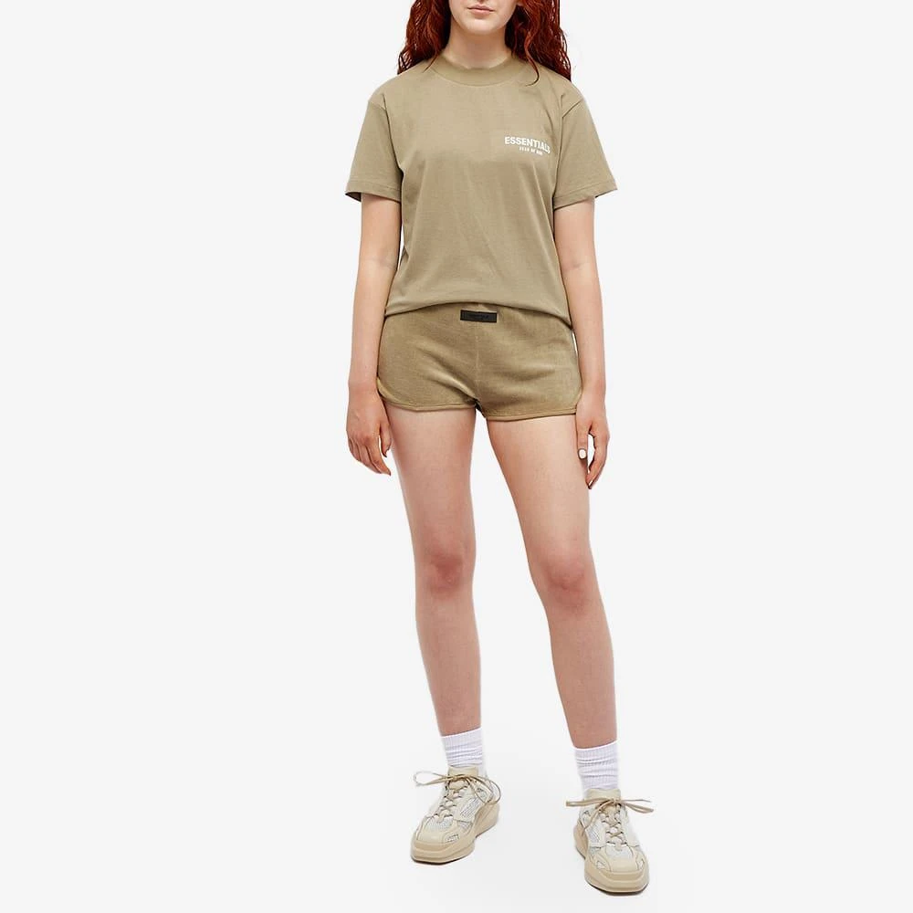 商品Essentials|FEAR OF GOD ESSENTIALS Women's Velour Beach Shorts - Oak,价格¥361,第4张图片详细描述