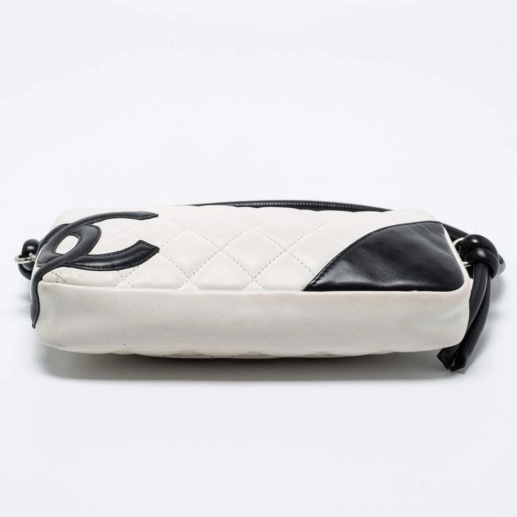 Chanel White/Black Quilted Leather Ligne Cambon Pochette 商品