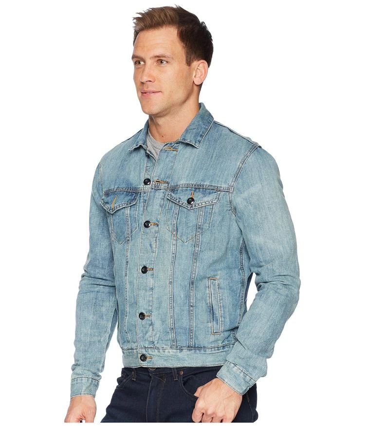 商品Lucky Brand|Lightweight Trucker Jacket,价格¥523,第2张图片详细描述