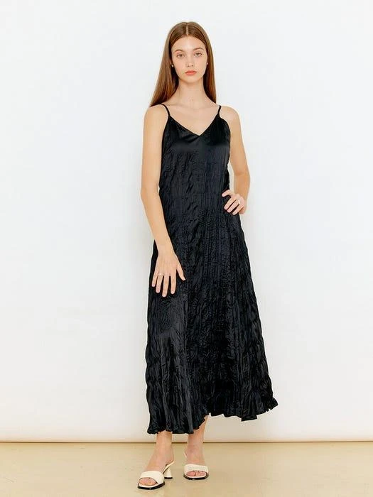 商品GENERAL IDEA STANDARD|Wrinkle Slip Dress Black,价格¥461,第3张图片详细描述