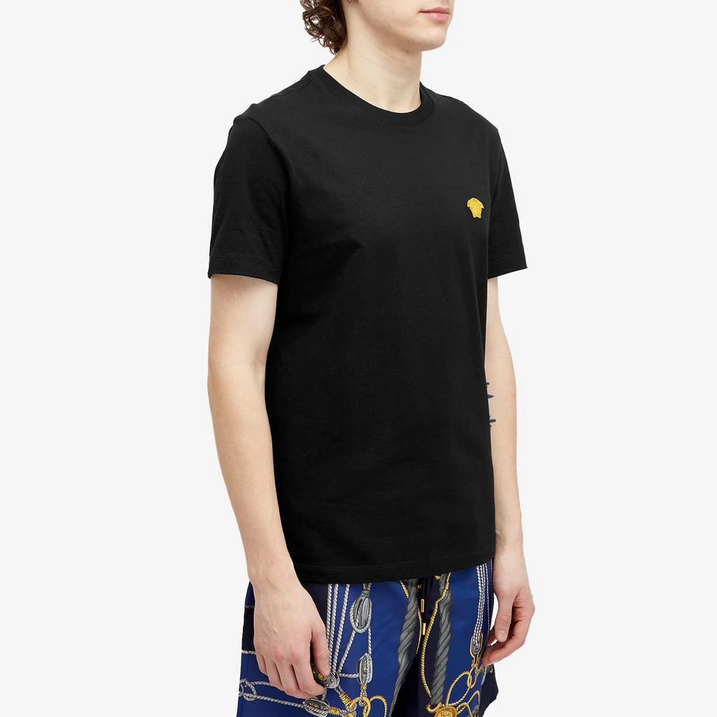 商品Versace|Versace Embroidered Medusa Tee,价格¥2682,第2张图片详细描述