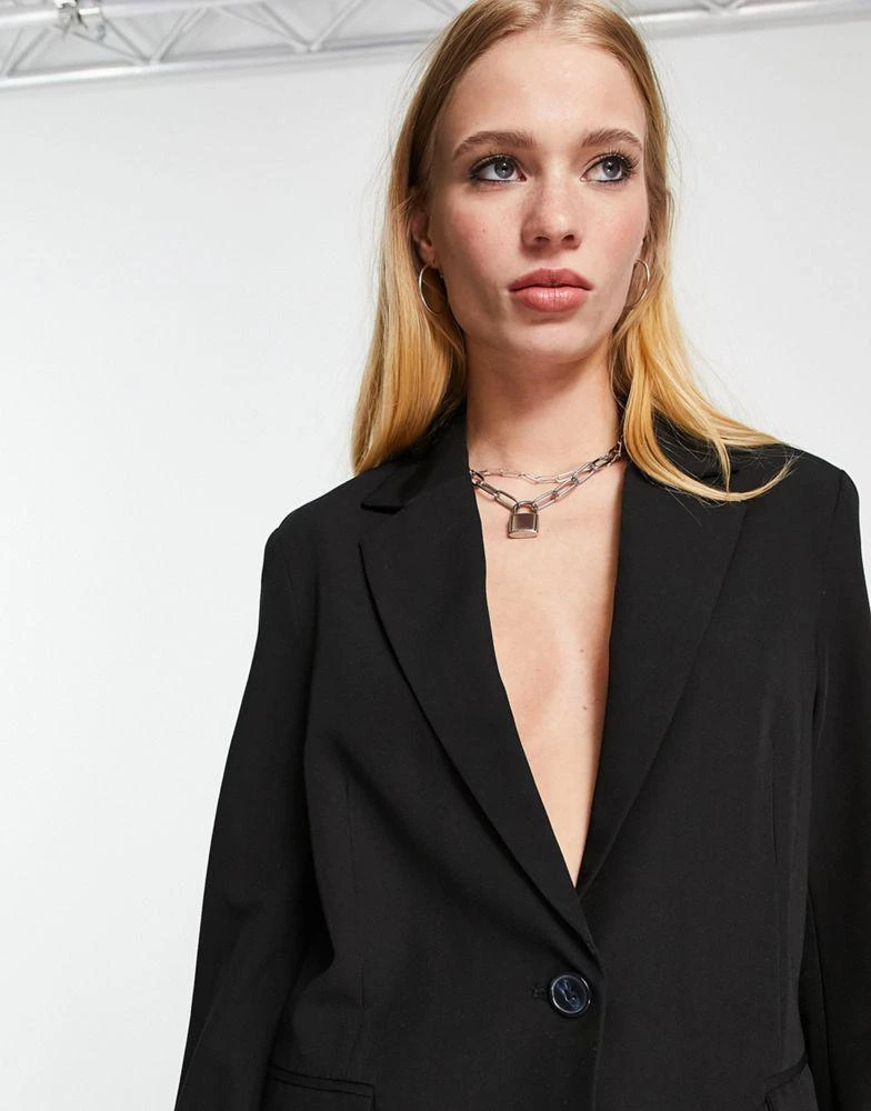 商品Bershka|Bershka core oversized blazer in black,价格¥284,第3张图片详细描述