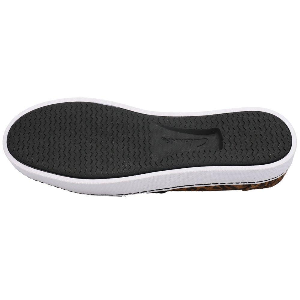 商品Clarks|Pawley Wes Leopard Slip On Sneakers,价格¥217,第7张图片详细描述